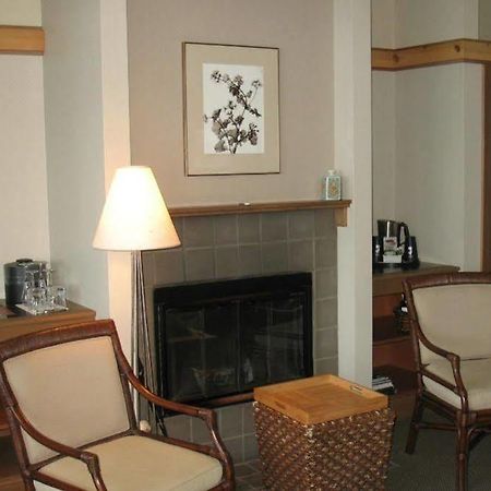 The Inn At Langley Exterior photo